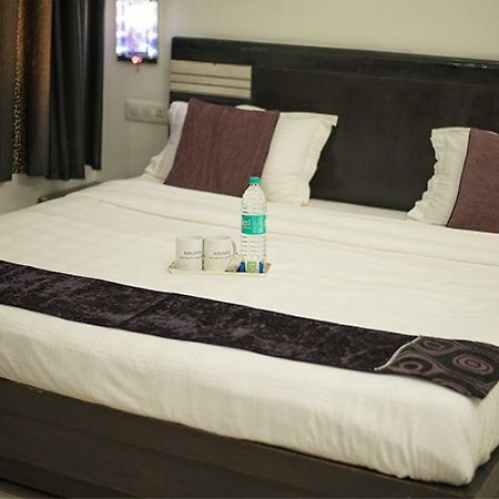 غورغاون Aura Suites المظهر الخارجي الصورة